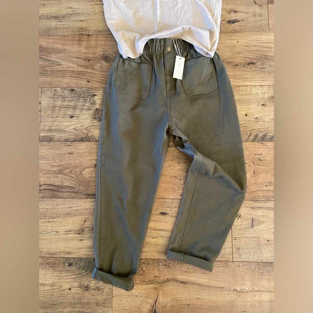 NWT Rylee + Cru Paper-bag Pants, Size 10-12
